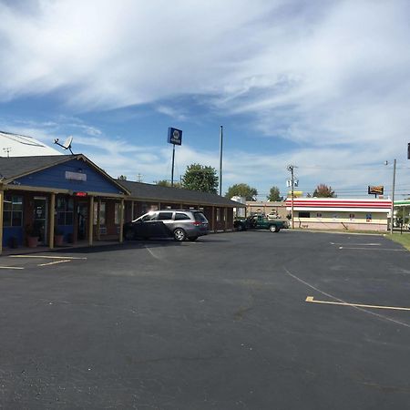 Economy Inn St. James 외부 사진