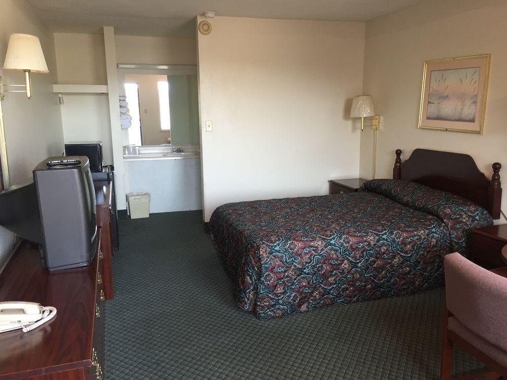 Economy Inn St. James 외부 사진