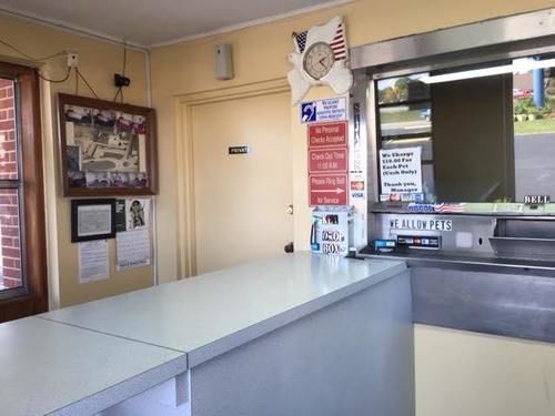 Economy Inn St. James 외부 사진