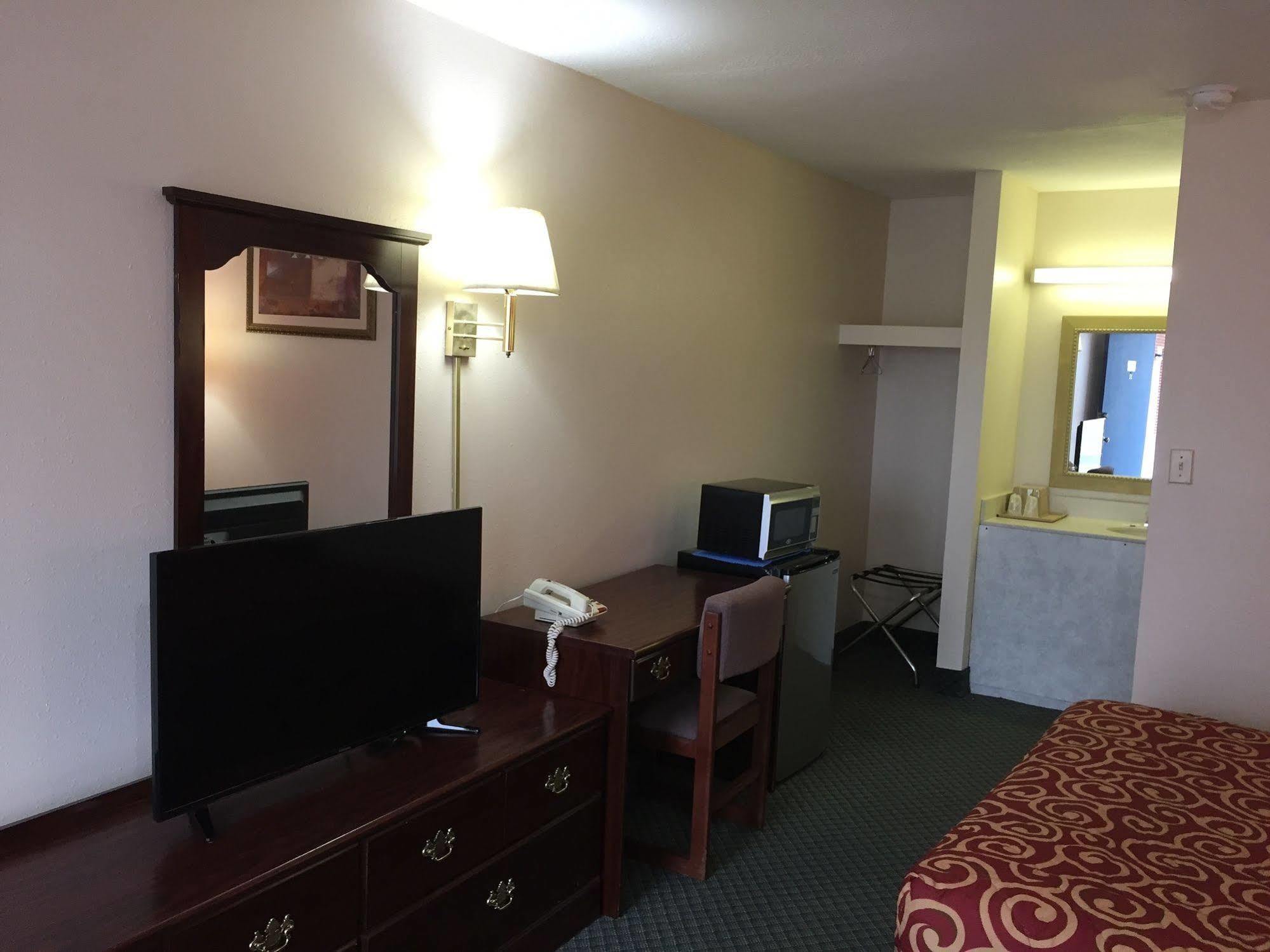 Economy Inn St. James 외부 사진
